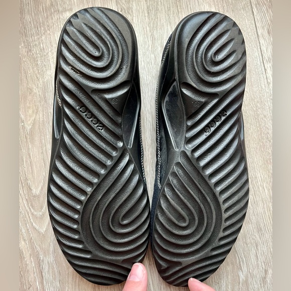 ECCO Vibration Skimmer Black Leather Ballet Flats EU 39 US 8.5 Slip On Comfort - Picture 12 of 14